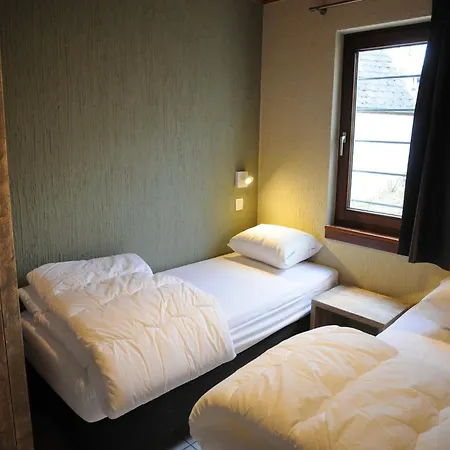 Comfortable, Renovated House Near